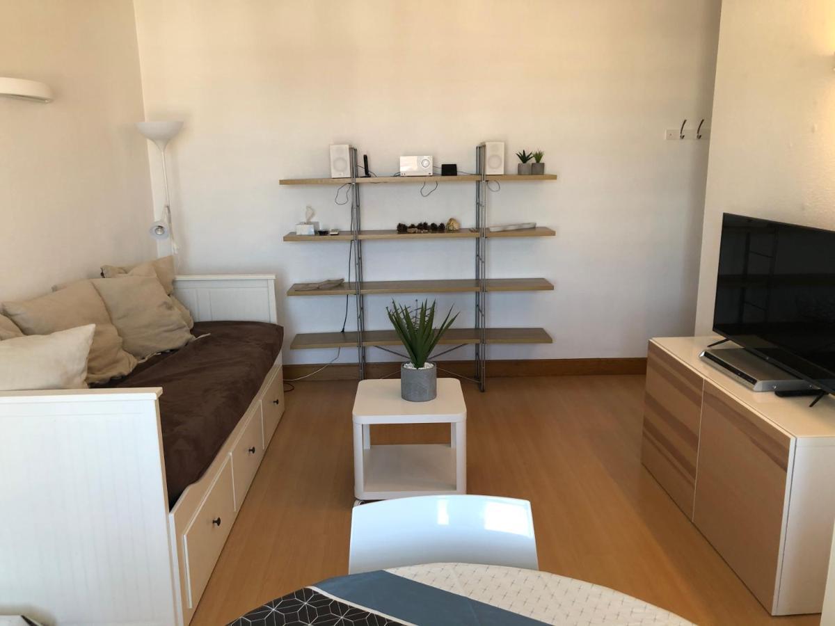 Lumineux, Avec Balcon, A 200m De La Apartment *